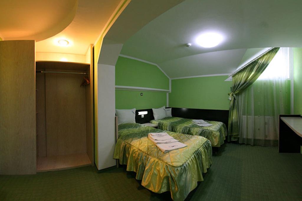 Pensiunea Soferul Norocos Bacău Quarto foto