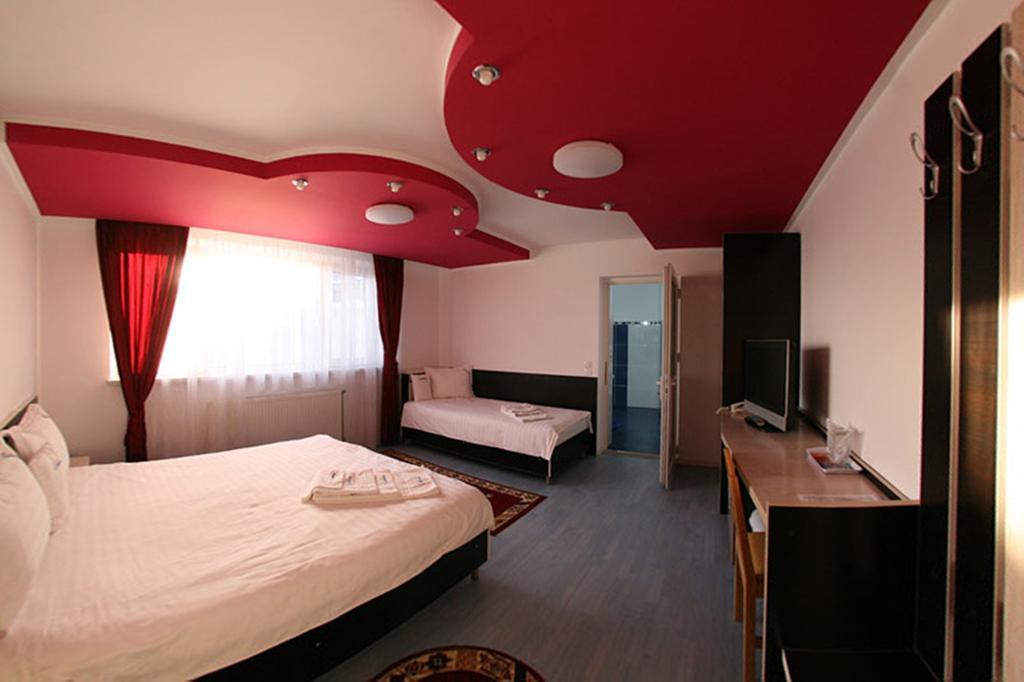 Pensiunea Soferul Norocos Bacău Quarto foto